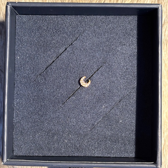 Maria Tash Diamond Moon Threaded Stud Earring 18K Yellow Gold 4.5mm - Picture 8 of 8